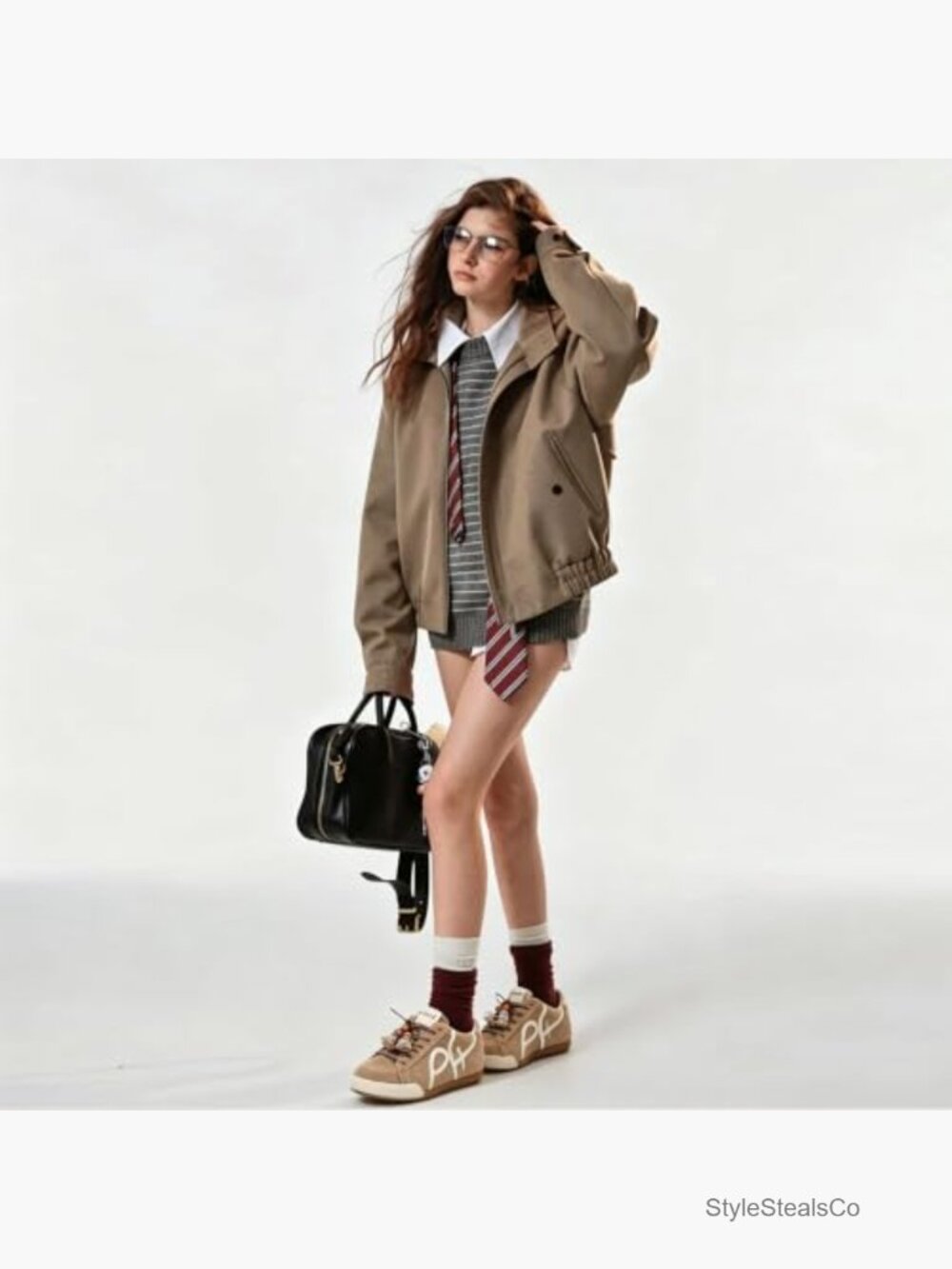 Lightweight Suede Fashion Sneakers Lace-Up Casual Walking Shoes Women - Picture 4 of 7